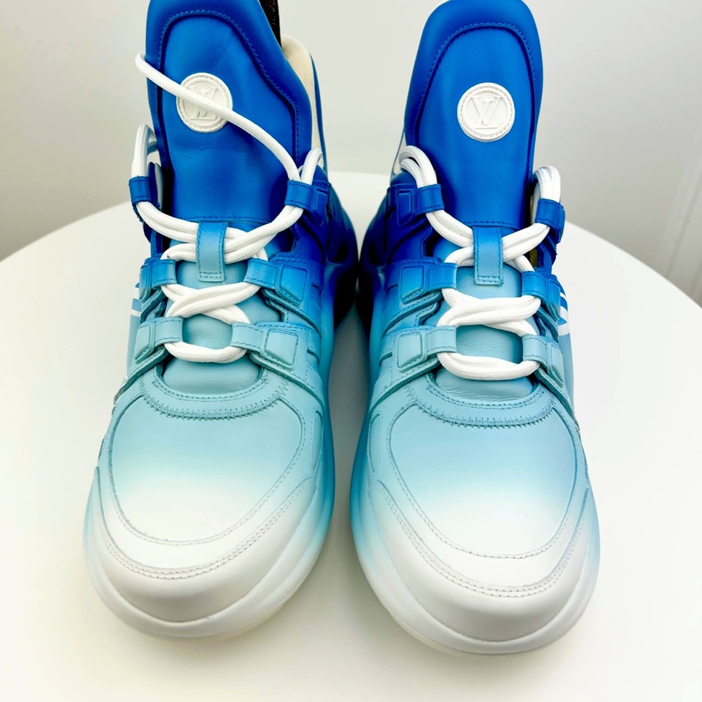 Louis Vuitton Archlight Sneakers. BLUE 8.5